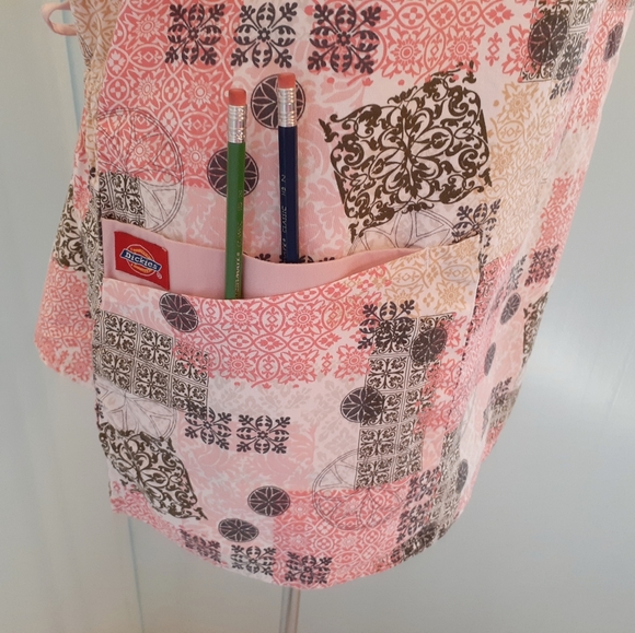 Scrub Top - Picture 2 of 9